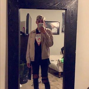 Meet your Posher, Angelo